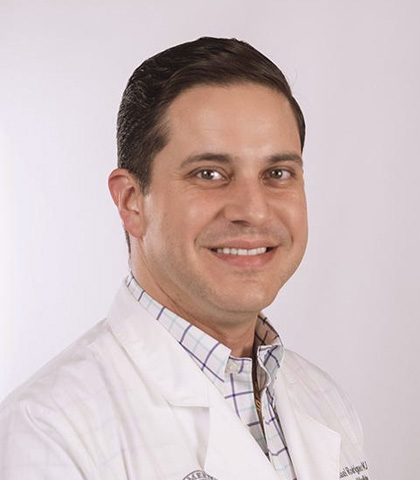 Dr. Ismael Rodriguez